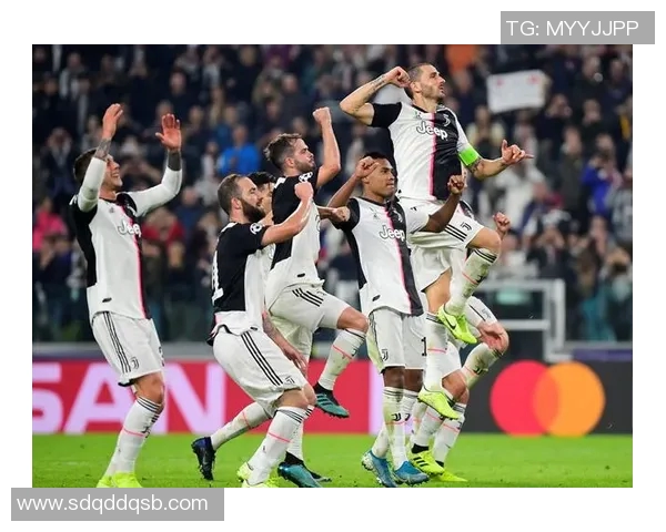 尤文新援后场出球能力分析提升球队控球与组织进攻的关键因素