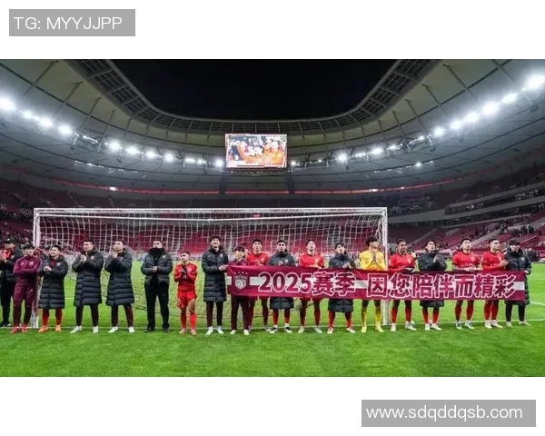 中超赛场艾克森破门助力球队再创佳绩引发球迷热议 中超赛场艾克森破门助力球队再创佳绩引发球迷热议