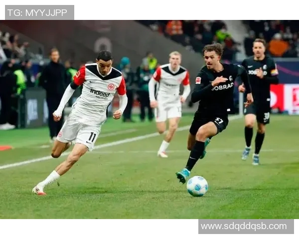 勒沃库森横扫弗赖堡，德甲前列保持不败势头连胜