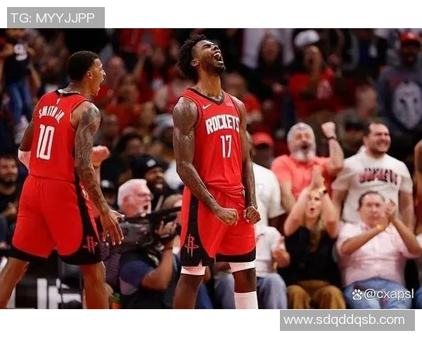 火箭球星威少表现低迷，球迷质疑球队状态出现问题