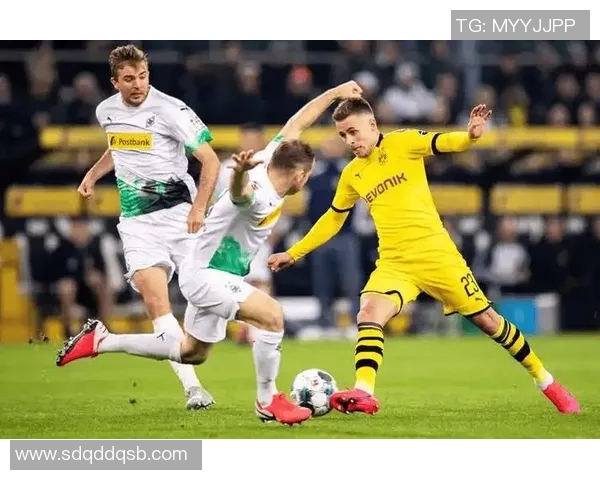 门兴逆袭史图加特,德甲榜上升势头强劲 门兴逆袭史图加特,德甲榜上升势头强劲